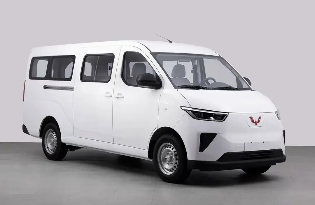 吉利“幸福號”MPV曝光,能商務能拉貨,對標五菱宏光?