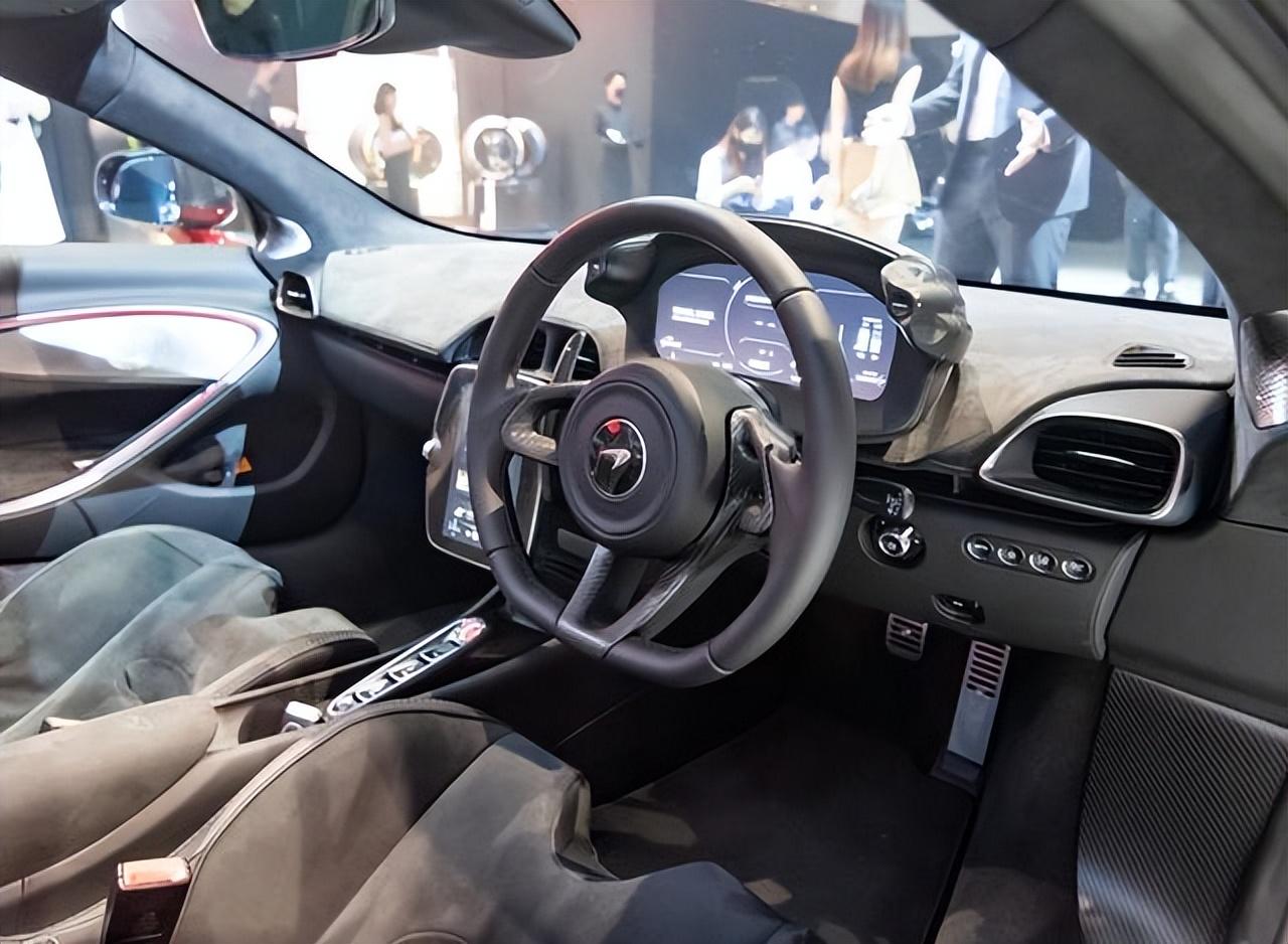 邁凱倫新車來了,硬頂敞篷車身,V6插混動力,700馬力、3秒破百!