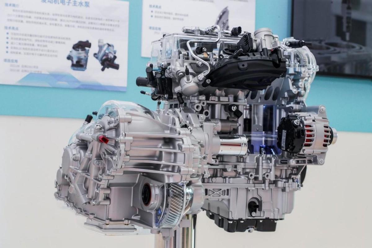 宋PLUS DM-i迎來新對手,6秒級破百、續航超1600km,預售11.98萬起