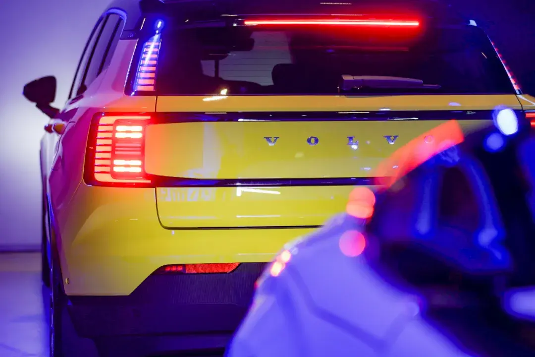 起售價不足21萬的豪華SUV,燃油車可能好賣,電動車就不一定了
