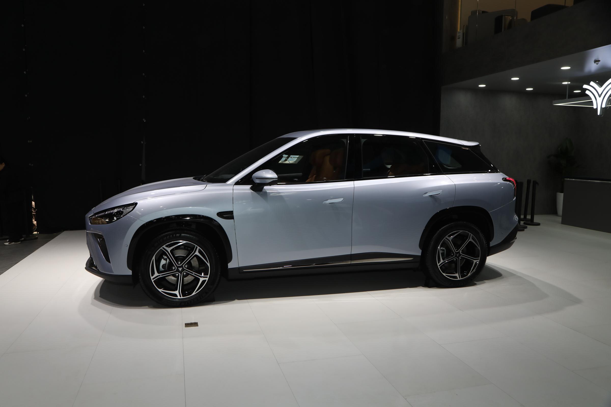 與元Plus等車型展開競爭,哪吒L純電版將于5月26日開啟預售