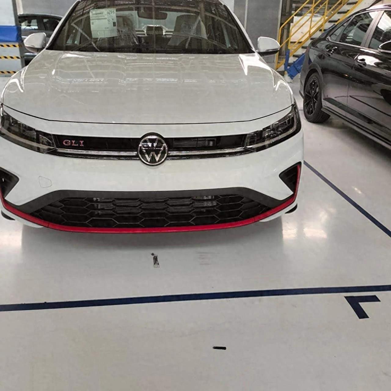 鮮明的一汽大眾家族風格,疑似全新速騰GLI實車圖曝光