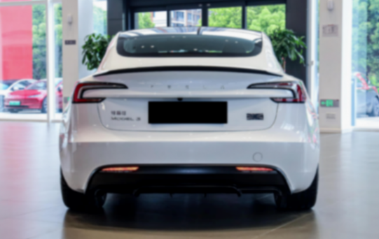 33.59萬起,特斯拉新款Model 3高性能版開售,運動套件+零百3.1秒