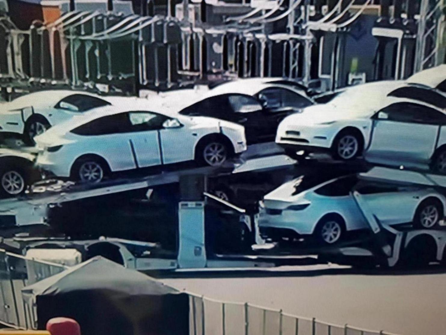 新款特斯拉Model Y實車曝光,外觀調整
