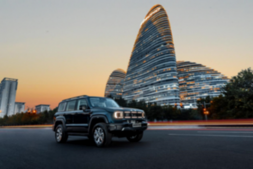 北京越野車傳奇歸來?變了味的“212”
