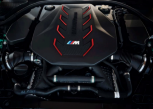 2025款寶馬M5正式發(fā)布,4.4L V8雙渦輪的性能怪獸,零百加速3.4秒