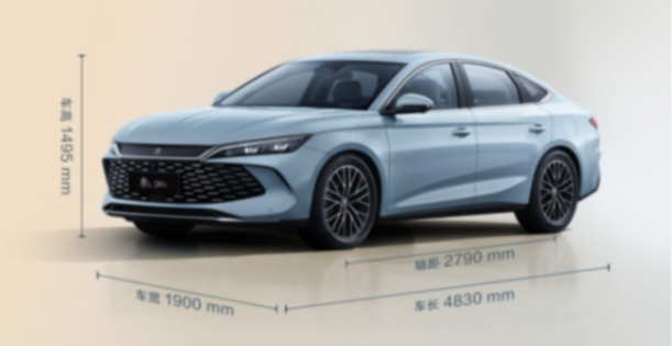 專家批評:呼吁禁止燃油車的車企,自己插混車的油箱比油車大