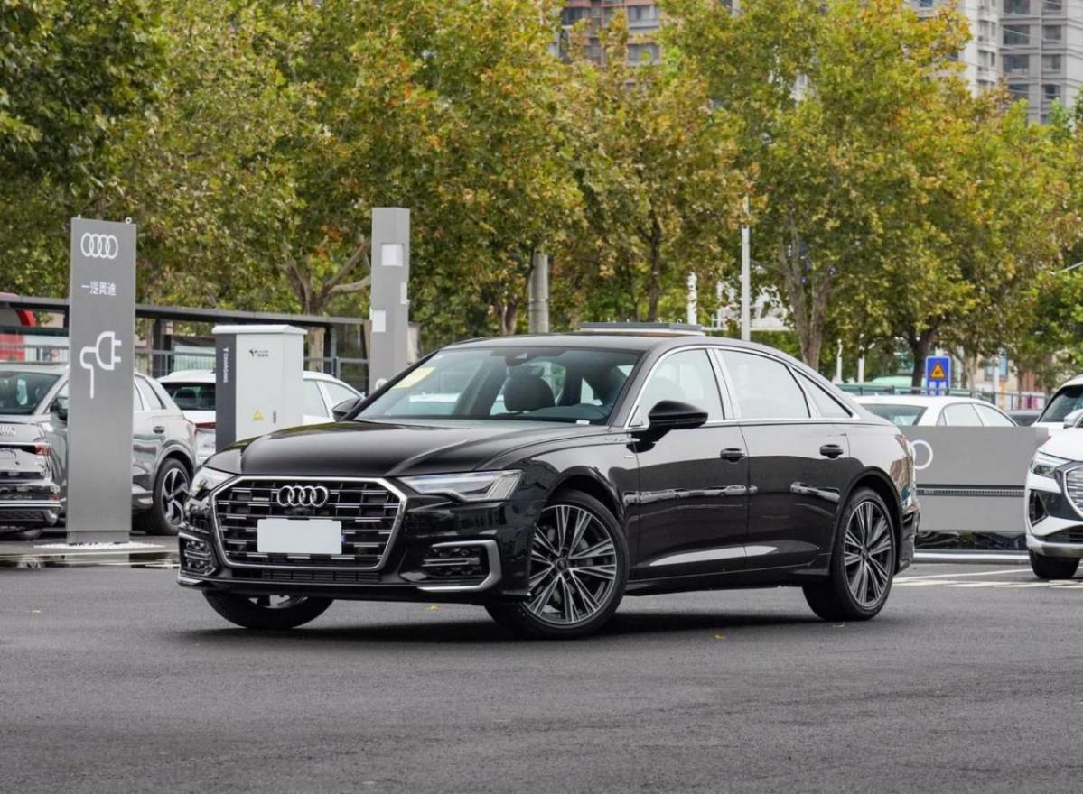 開了7年大眾邁騰,如今換成奧迪A6L,車主:差距顯而易見