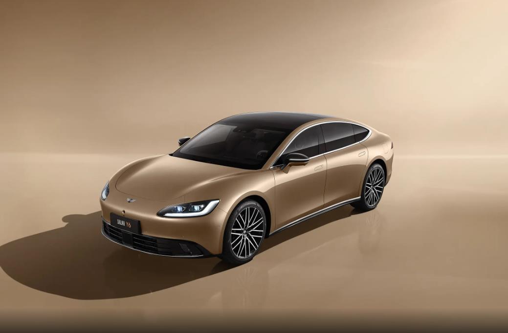 卡車廠的電動車能買?5.27米大車26萬多,720公里續航3.2秒破百