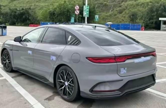 新款比亞迪漢將于9月6日上市,預(yù)扣提車價(jià)曝光,17.58萬(wàn)值不值?
