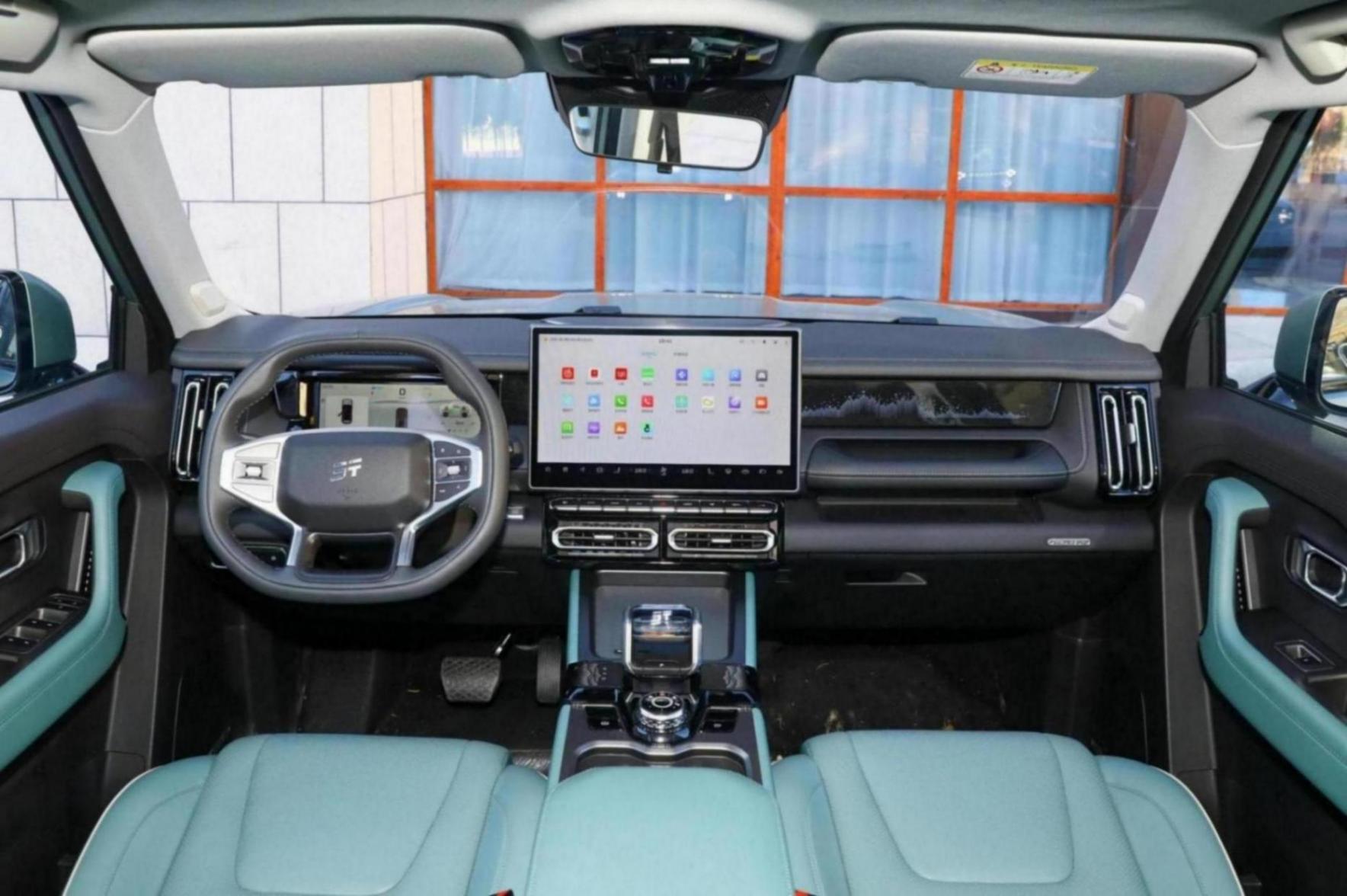 自帶拖掛資質的方盒子SUV 15.48萬起的山海T1三款車型怎么選?
