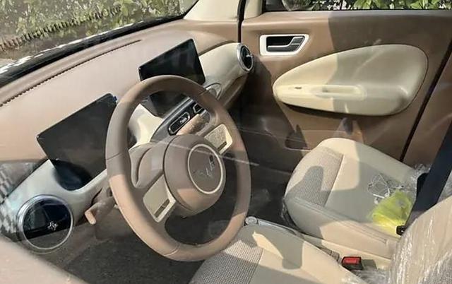 全新五菱宏光MINIEV三門版實車諜照 設計Q萌 顏值提升 配置不低-有駕 全新五菱宏光MINIEV三門版實車諜照 設計Q萌 顏值提升 配置不低-有駕