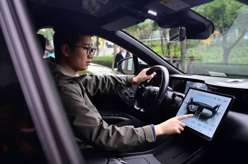 塑造新汽車新生態,長安汽車勇攀科技高峰