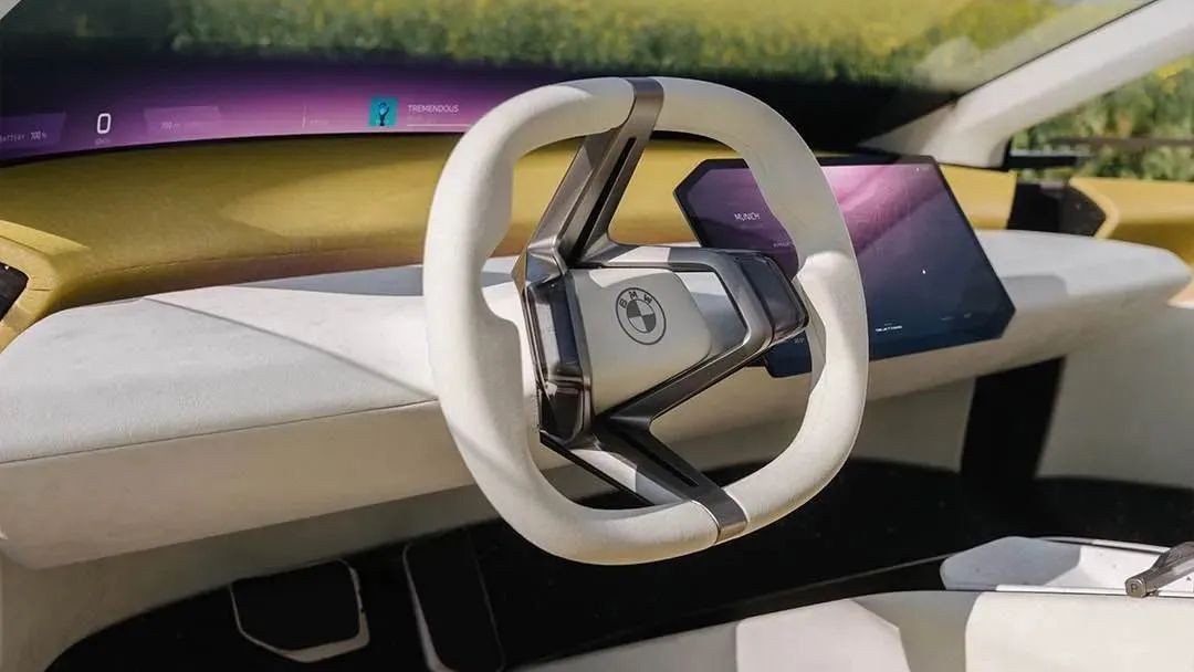 顛覆范式,定義下一代智能人機交互,BMW全景iDrive有多強?