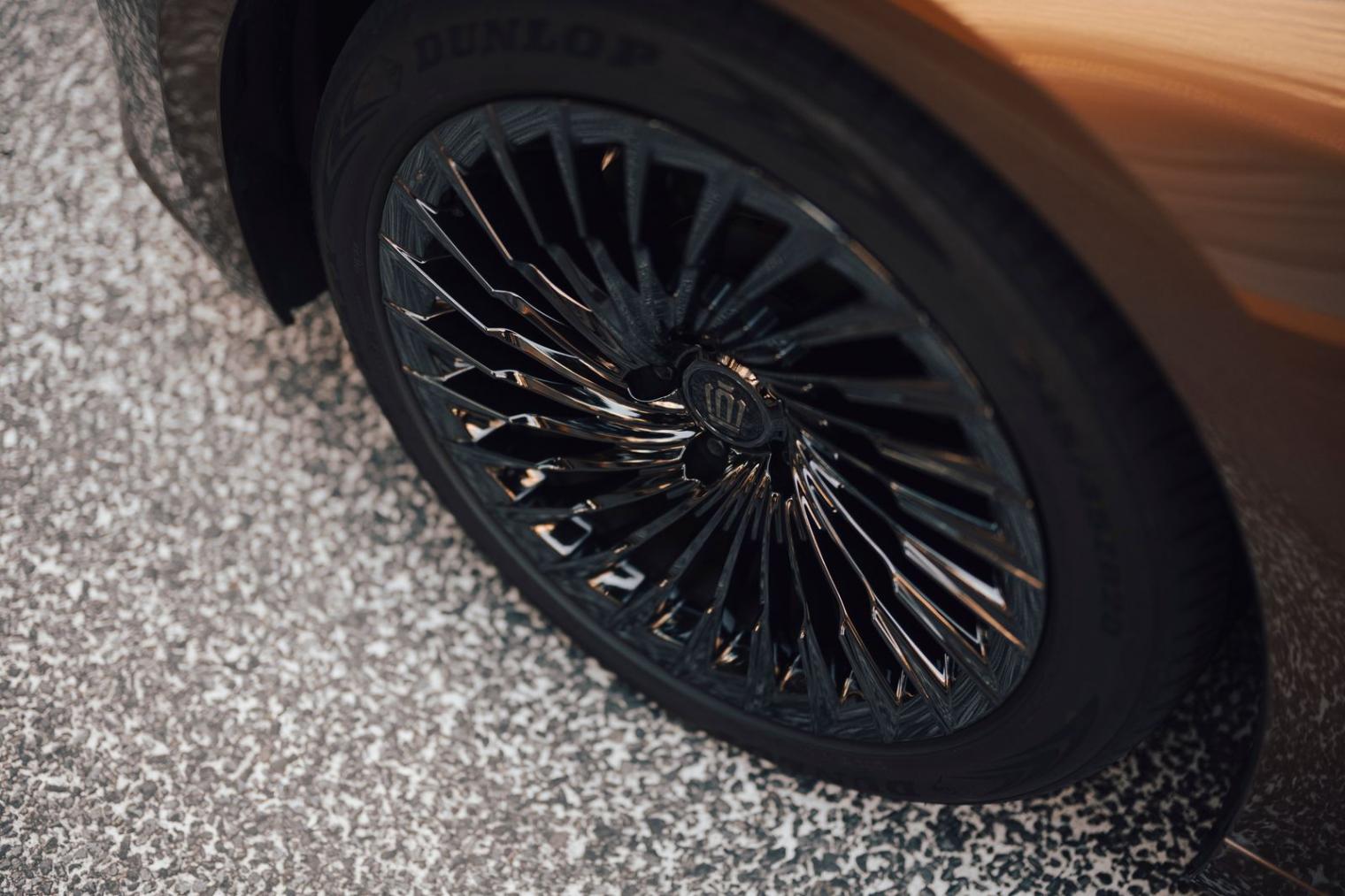 新時代的新轎車:豐田 Crown 試駕