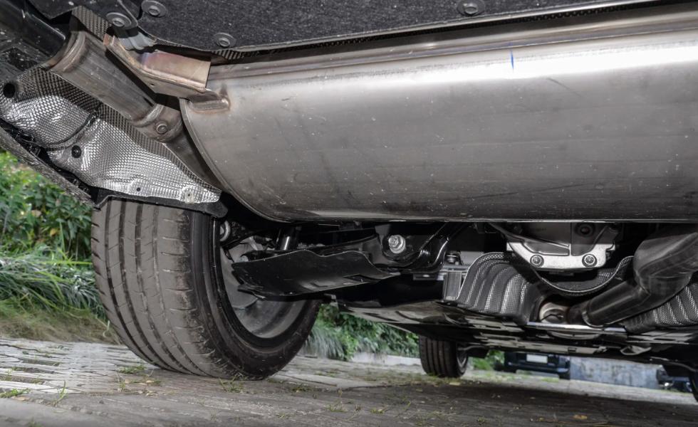 百公里油耗8.5L,定位中型SUV,試駕23款寶馬X3