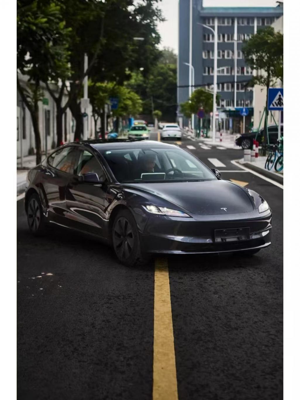 特斯拉Model 3 | 永遠的純電經(jīng)典