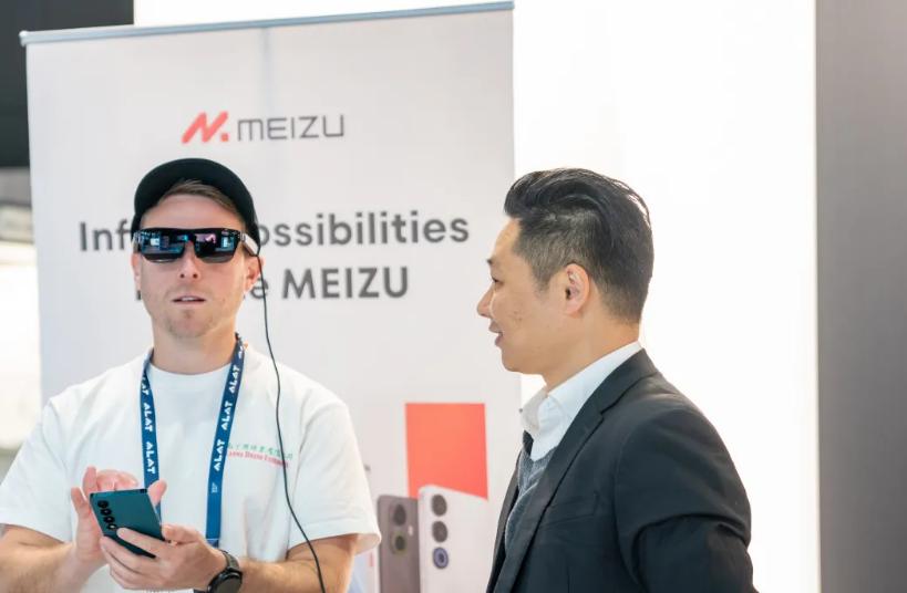 星紀魅族MWC 2025大秀AI生態實力 全球化戰略加速落地